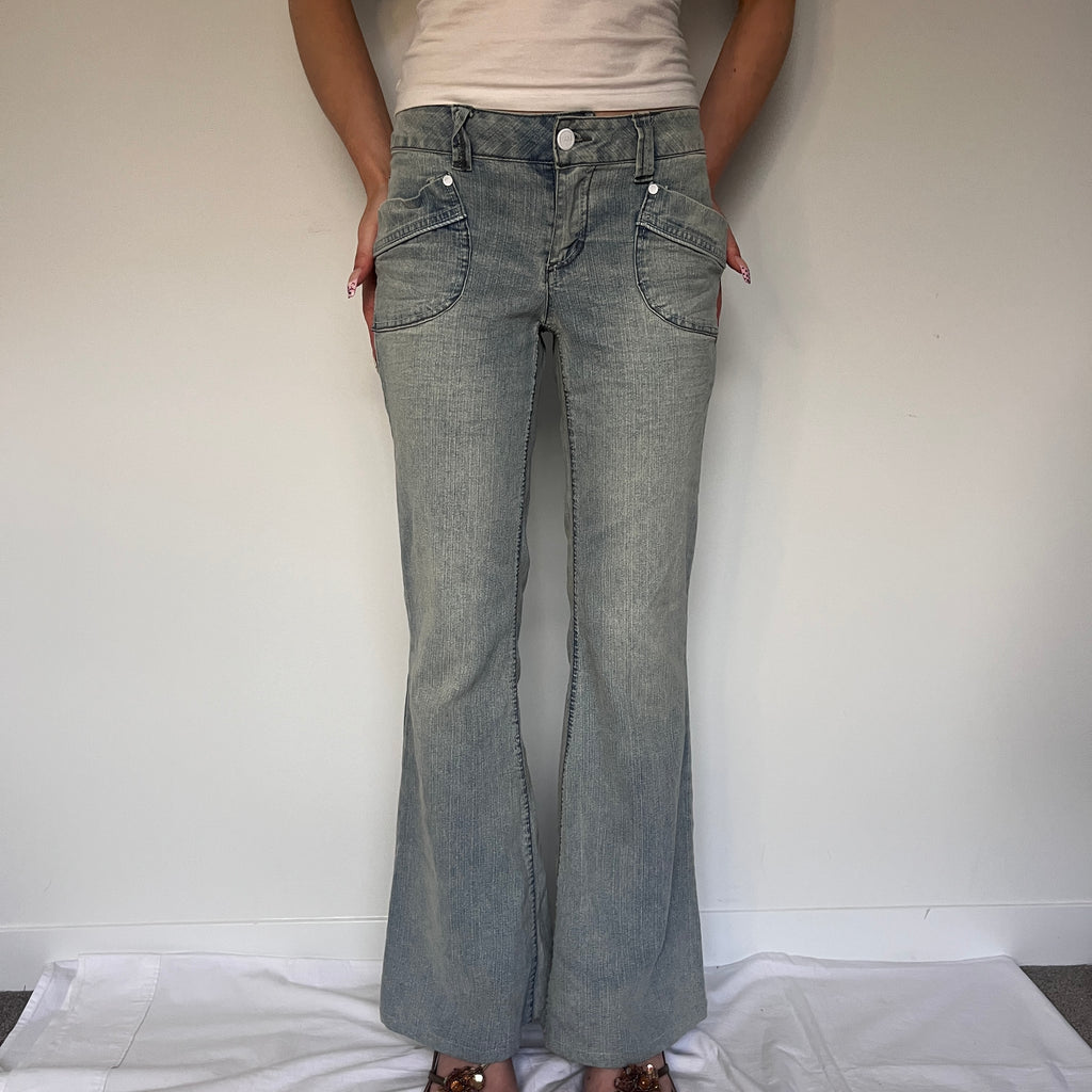 Max low rise flared jeans