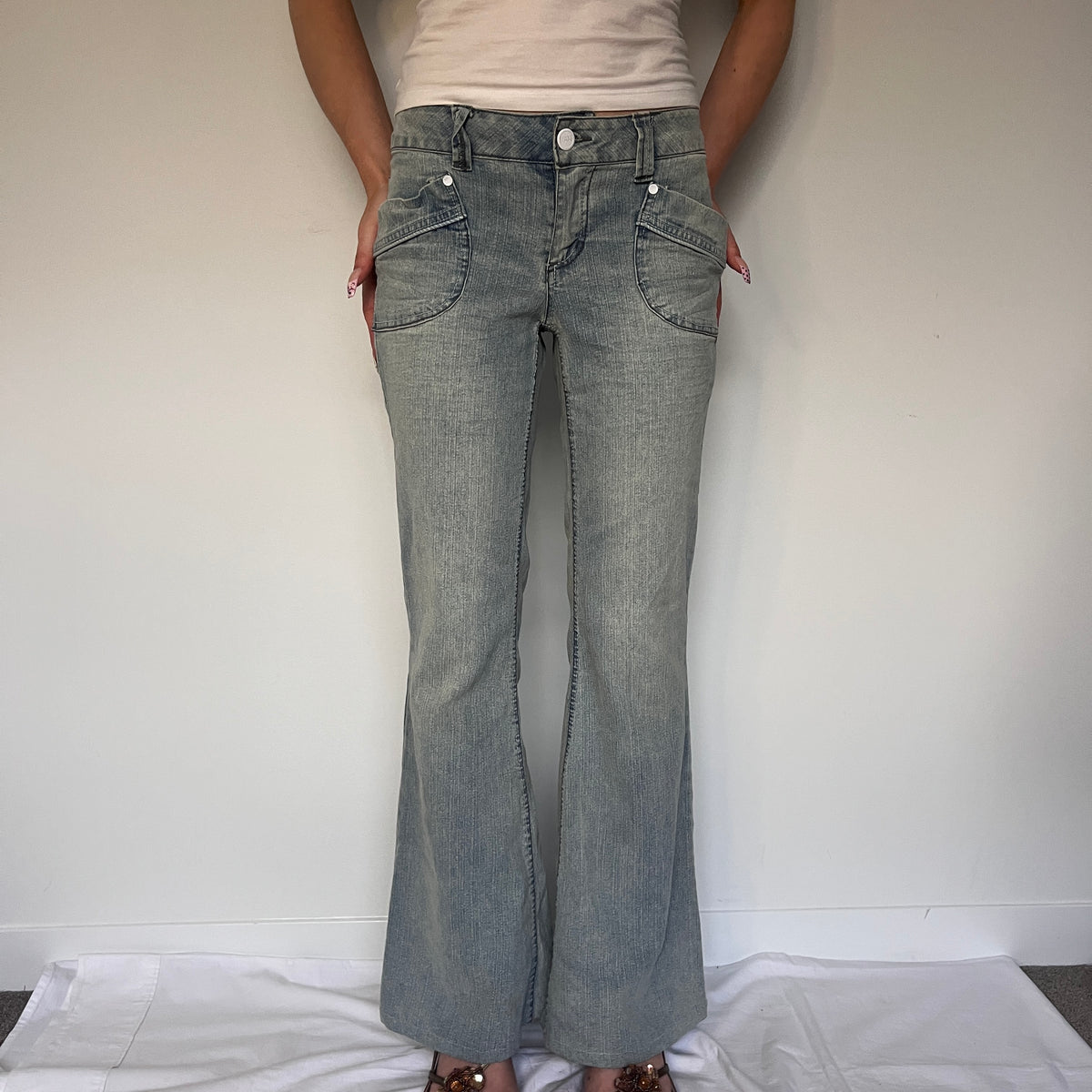Max low rise flared jeans