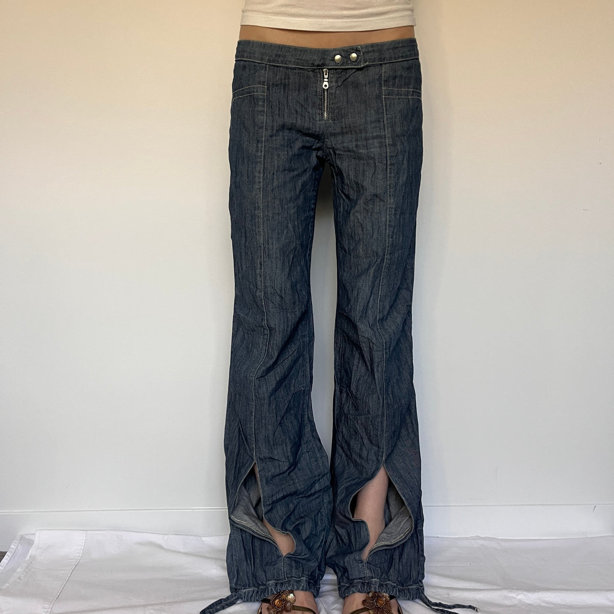 red rock low rise wide leg jeans