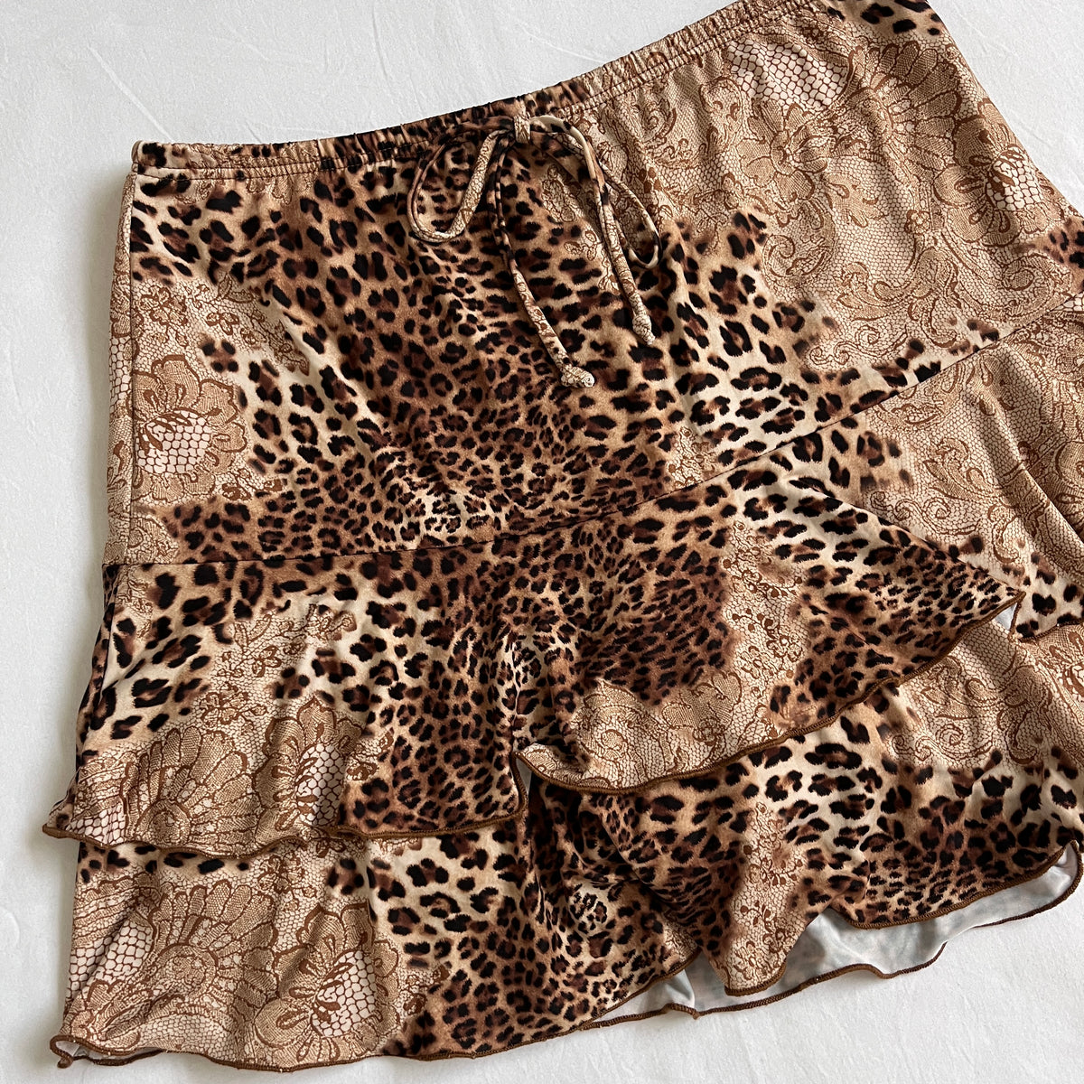 leopard print ruffle mini skirt