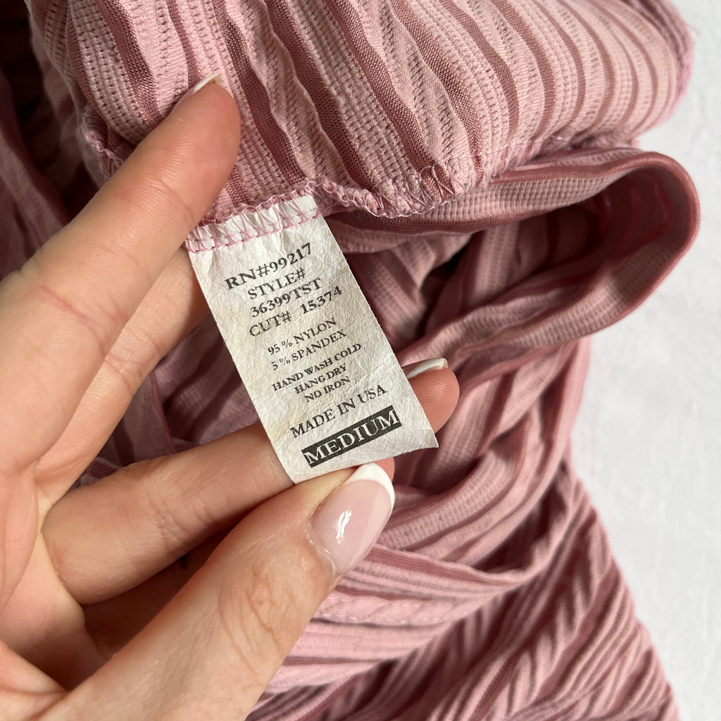 pink striped lace trim top w/ sequins